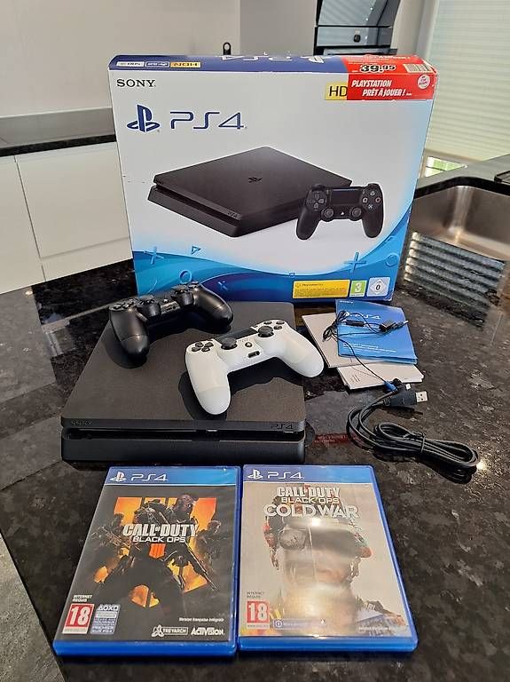 Sony Jeux: Playstation 4 de 1ère mains – D'occasion à Prêles par Benzneb