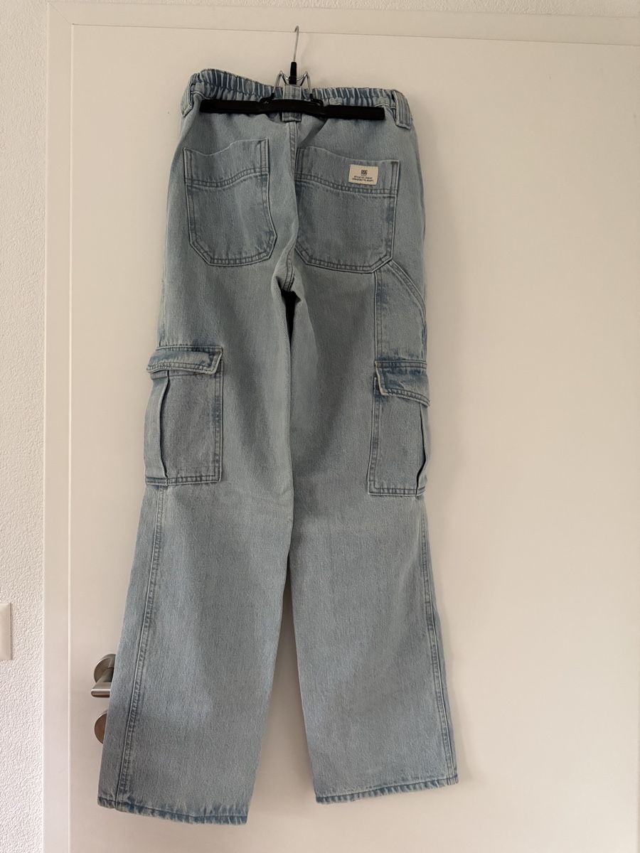 Jeans: Cargohose jeans – Usato da Villigen venduto da Liviaange 1