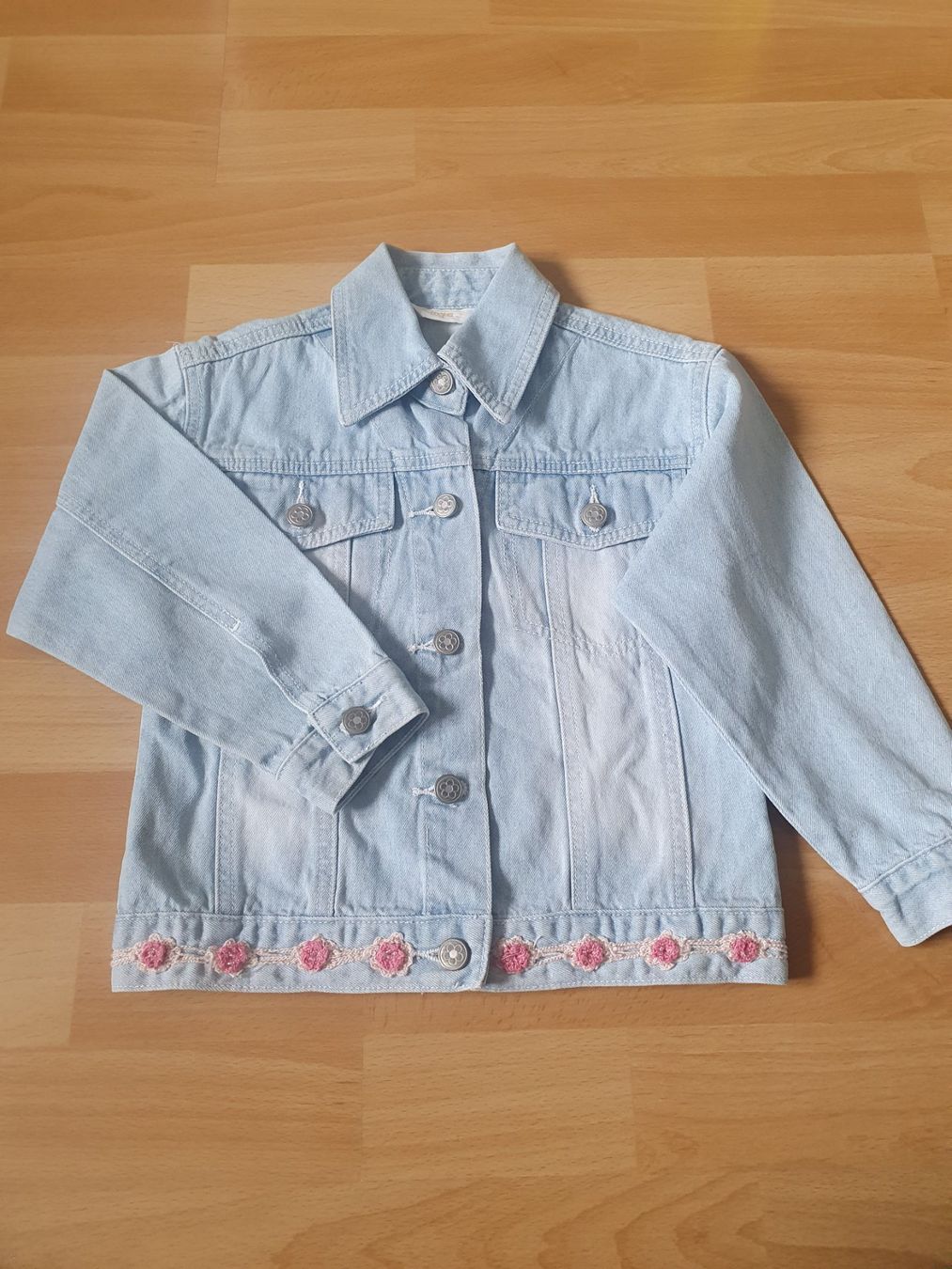 Giacche & Cappotti: Jeansjacke myc Gr. 110 – Nuovo (secondo la descrizione) da Hombrechtikon venduto da luziii