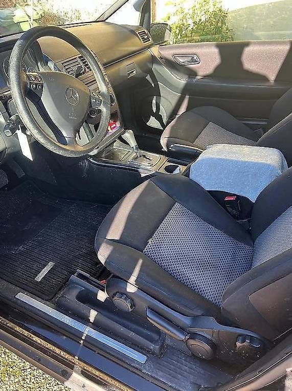 Automobili: Mercedes classe A 150 de 2008 . 136 000 kms – Usato da Nyon venduto da pfi_rs98 2