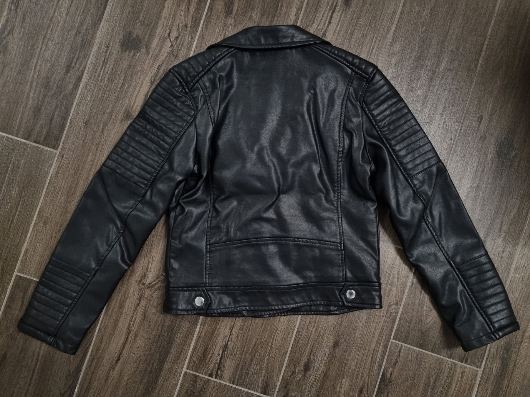 C&A Giacche & Cappotti: Mädchen Bikerjacke Gr. 140 – Usato da Wiesendangen venduto da kauftipp 2