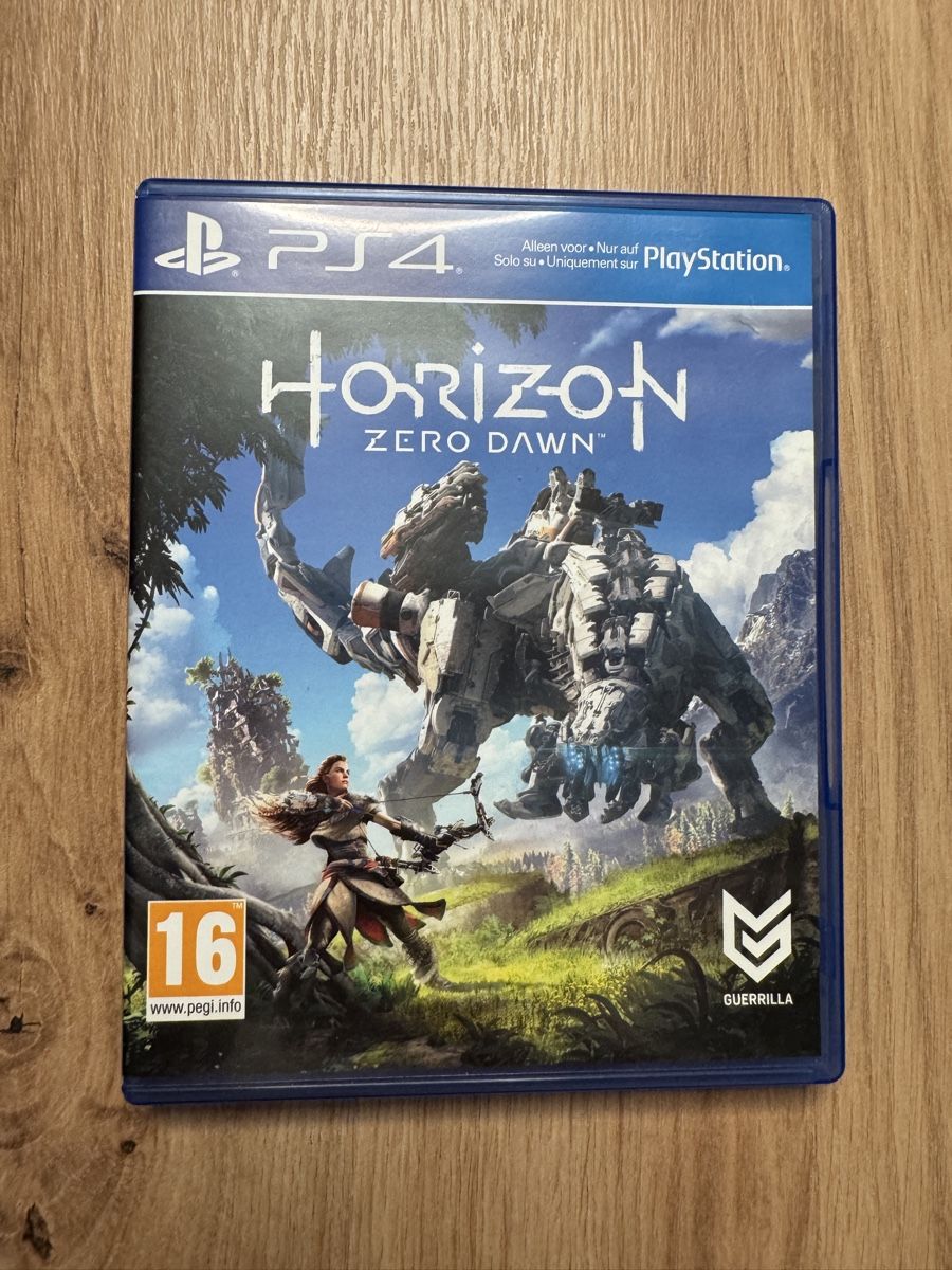 Sony Jeux: Horizon Zero Dawn PS4 Spiel gebraucht  – D'occasion à Biberist par etesummer