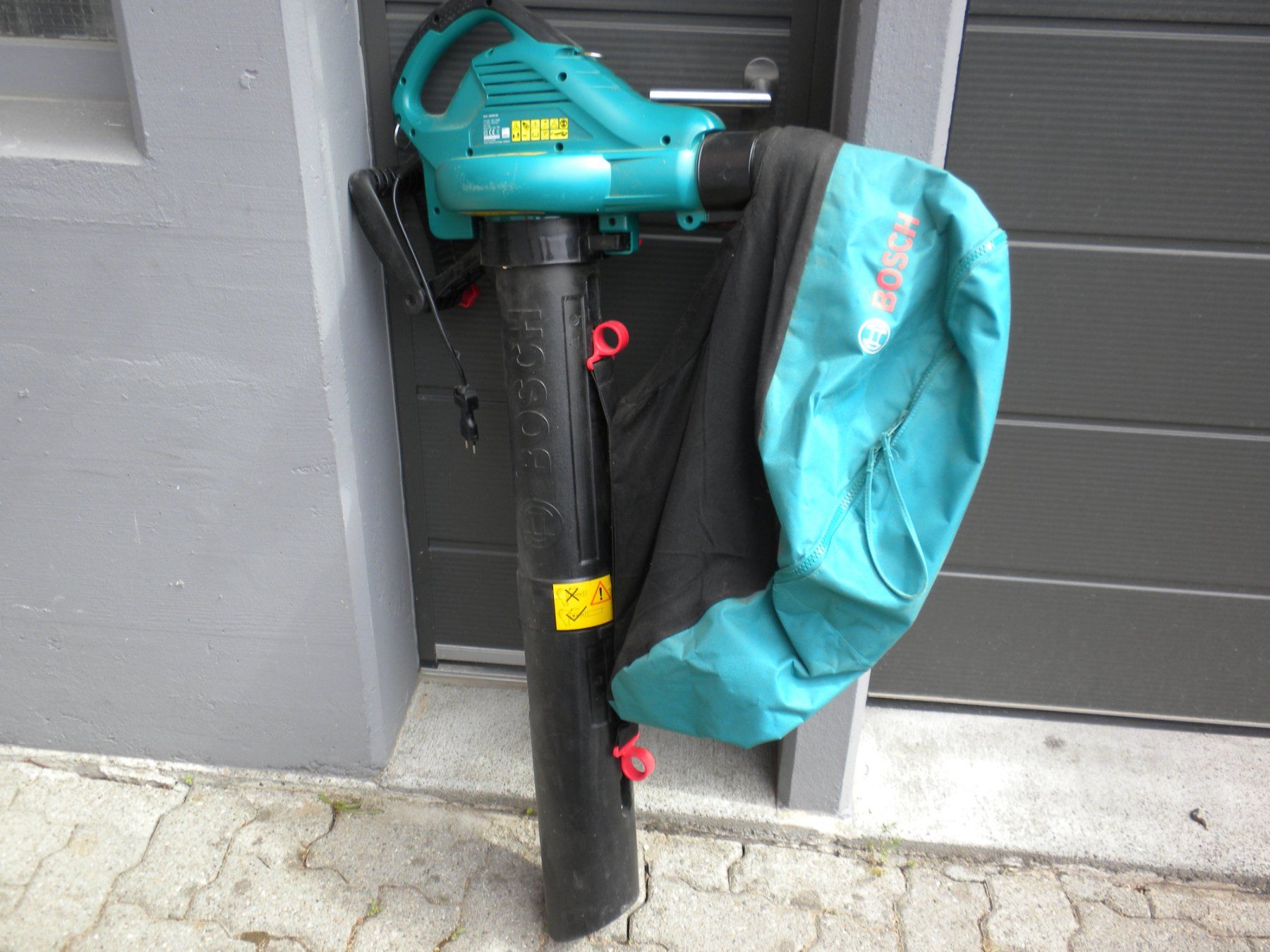 Bosch Soffiatori & Aspiratori per foglie: Zu verkaufen Laubbläser – Usato da Remetschwil venduto da Saga6