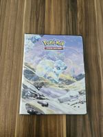 Pokémon Sammelkarten Ordner mit diversen Karten