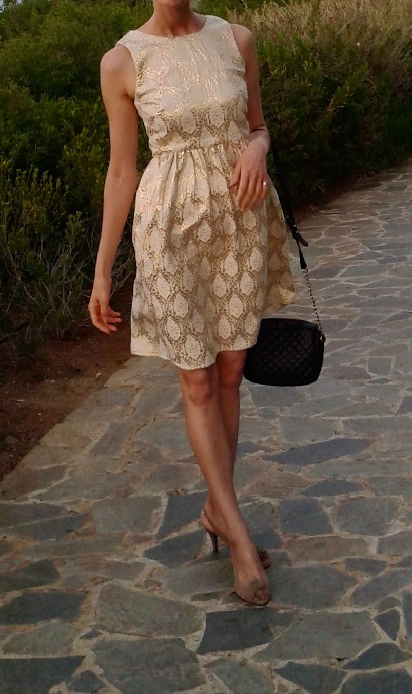 Vestiti: Elegantes Kleid mit Goldmuster, Grösse 36 – Usato da Maienfeld venduto da mar_59mb 1