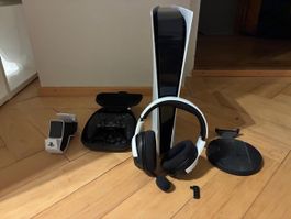     PlayStation 5 + Pro Controller + Headset – Top Zustand