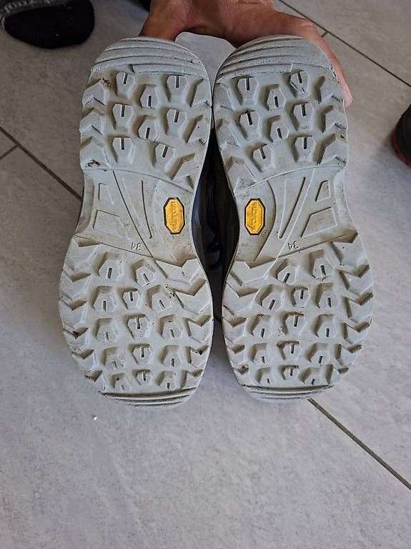 Scarpe per ragazzi: LOWA Kinderwanderschuh Grösse 34 – Usato da Entlebuch venduto da vinokurov 1