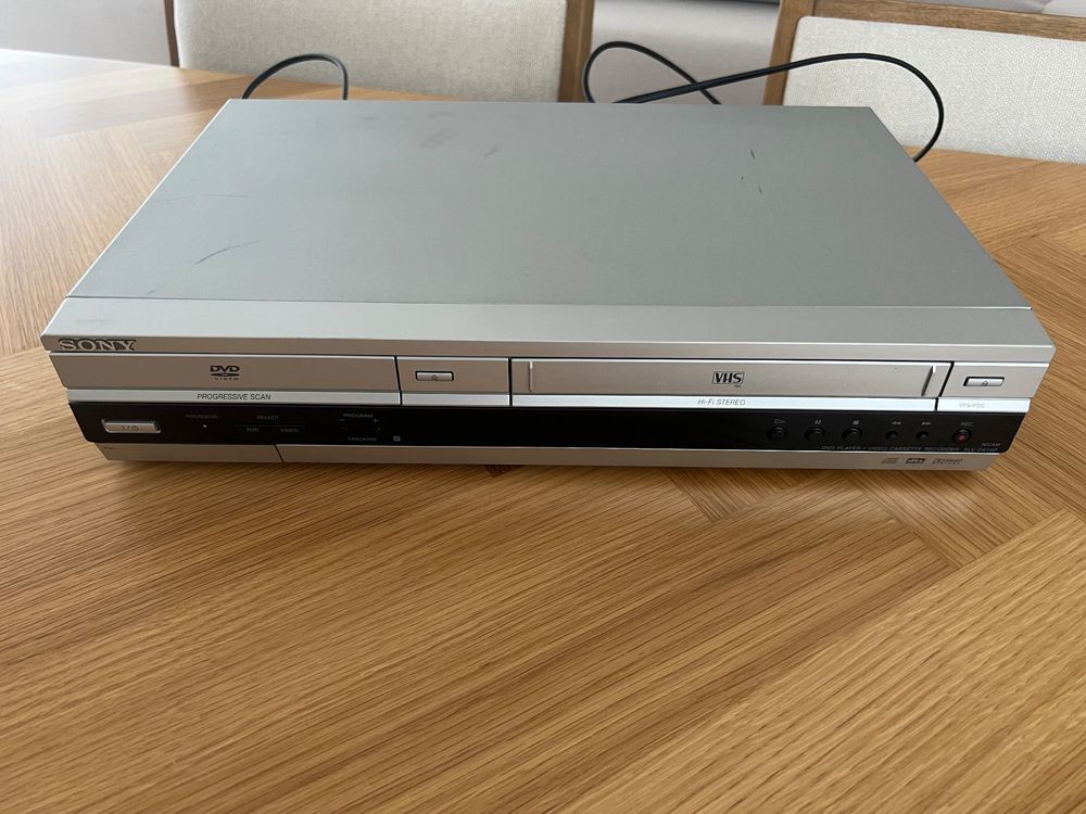 Sony SLVD970P VHS / DVD Kombi Kaufen auf Ricardo