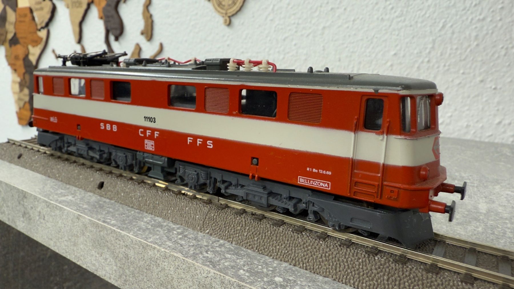 Lima Modellini di ferrovie: Lima Ae 6/6 Swiss Express H0 / DC – Usato da Schlieren venduto da rat_lq6b 2