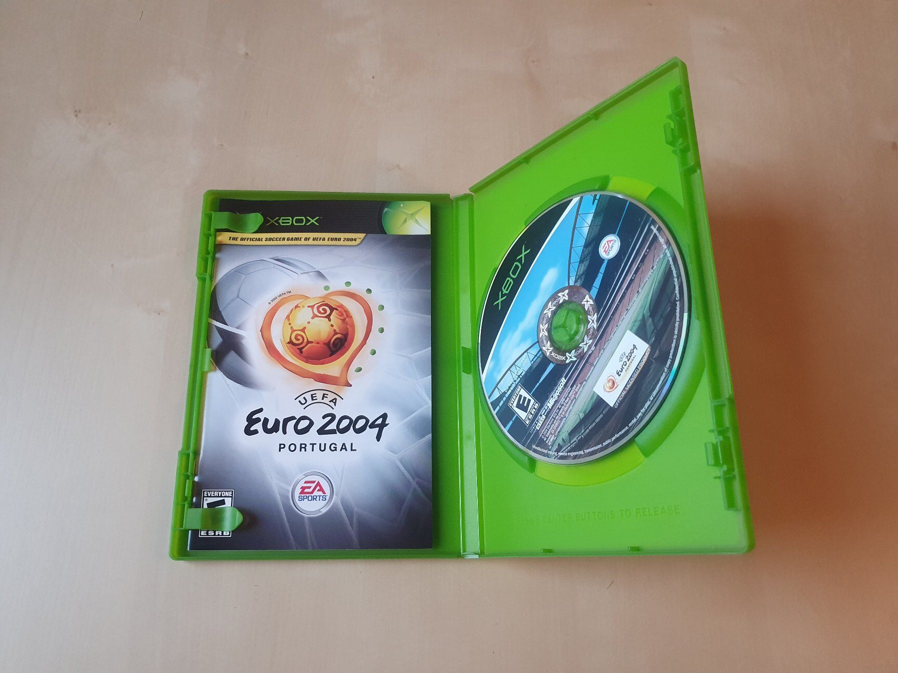 Microsoft Giochi: Uefa Euro 2004 NTSC – Usato da Stansstad venduto da collectorsshop 2