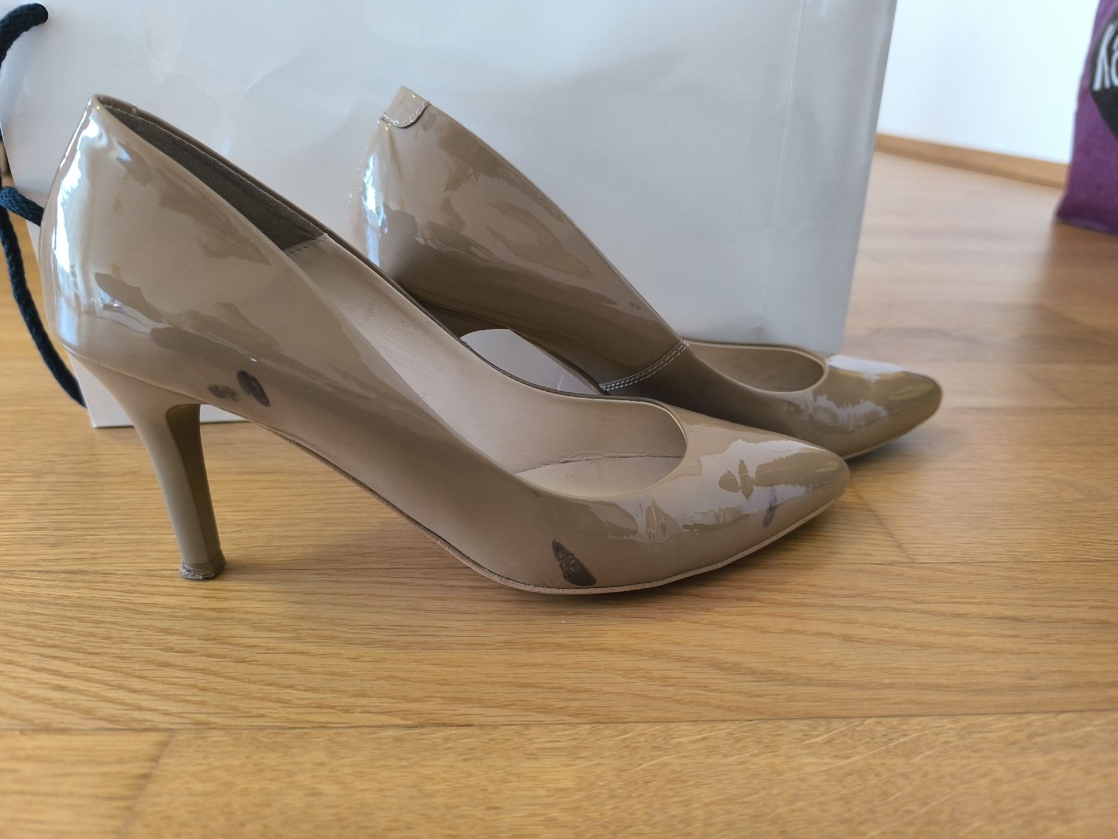 Scarpe da donna: Leder High Heels grösse 40, Glänzendes Hellbraun – Usato da Münsingen venduto da pas_82kk 2
