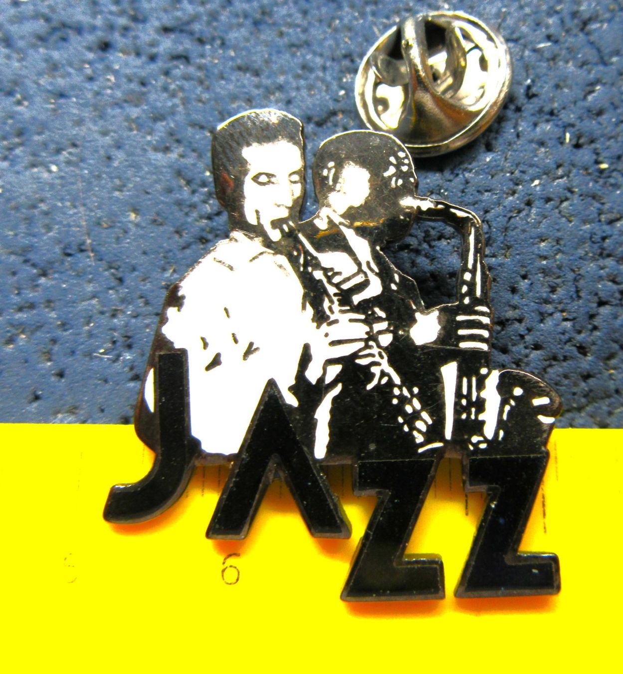 Swiss Placchette & Badge: JAZZ MUSIC PIN – Usato da Ettingen venduto da Hausi4711