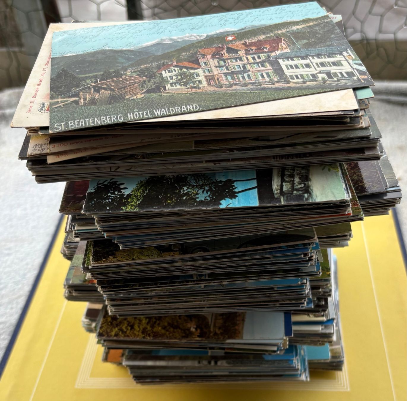 Cartes postales: 555 FARBIG ANSICHTSKARTEN SCHWEIZ – D'occasion à Ostermundigen par Kari1937 1