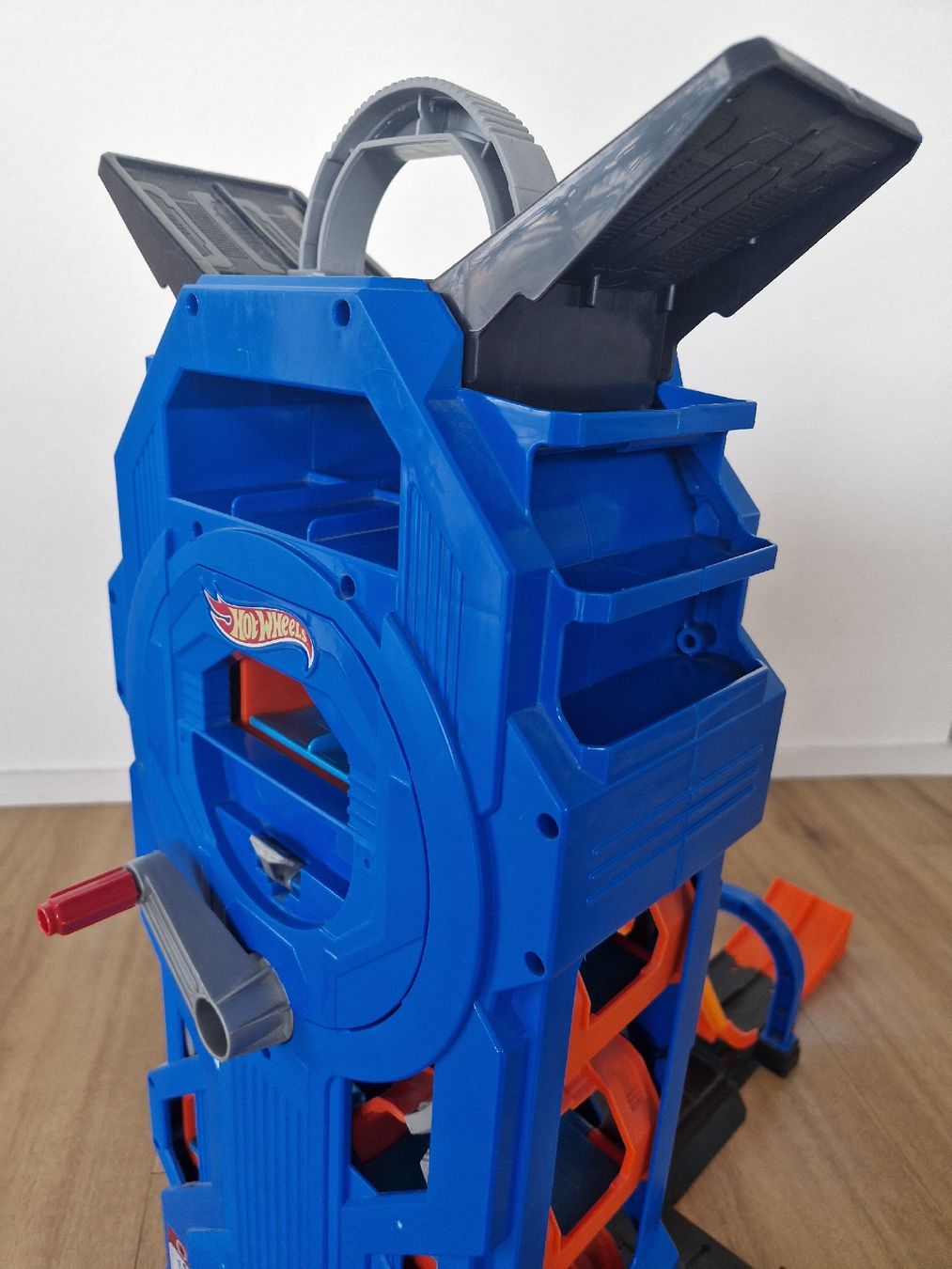 Hot Wheels Giocattoli: Hot Wheels Mega Garage – Usato da Oberbüren venduto da dani_brunner 5