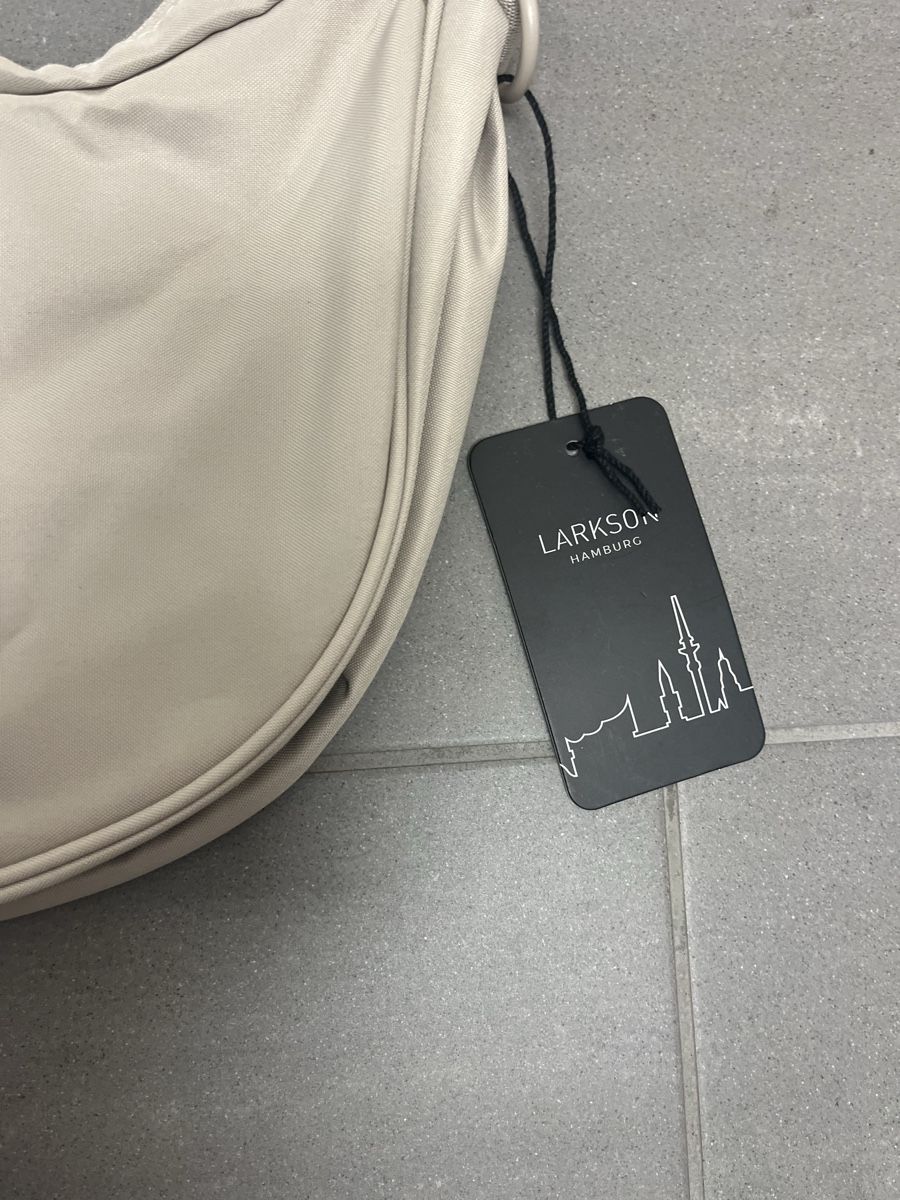 Borse da donna: Larkson Hamburg umhänge  Tasche – Nuovo e nell'imballaggio originale da Neerach venduto da fuz_8d7l 3