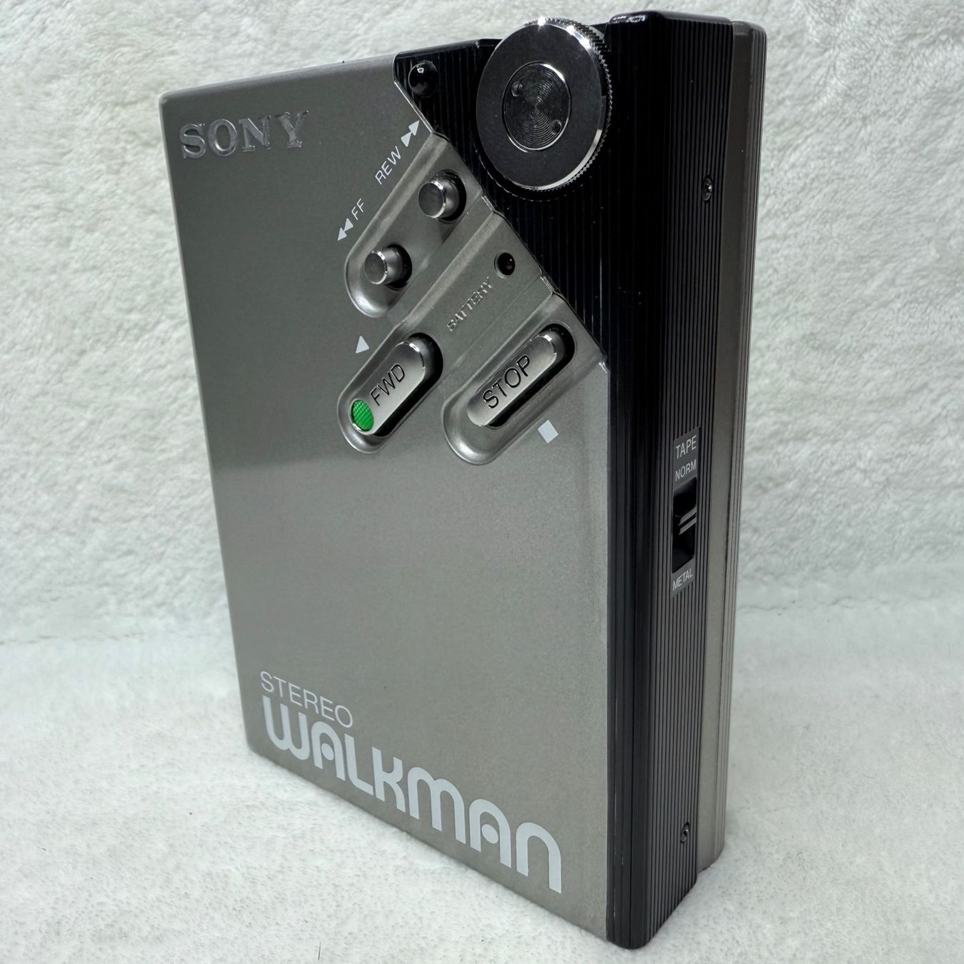 Sony Lettore multimediale portatile: Sony Walkman WM-2 (first Series) silber #274 – Usato da Vorderthal venduto da WalkmanClinic 2