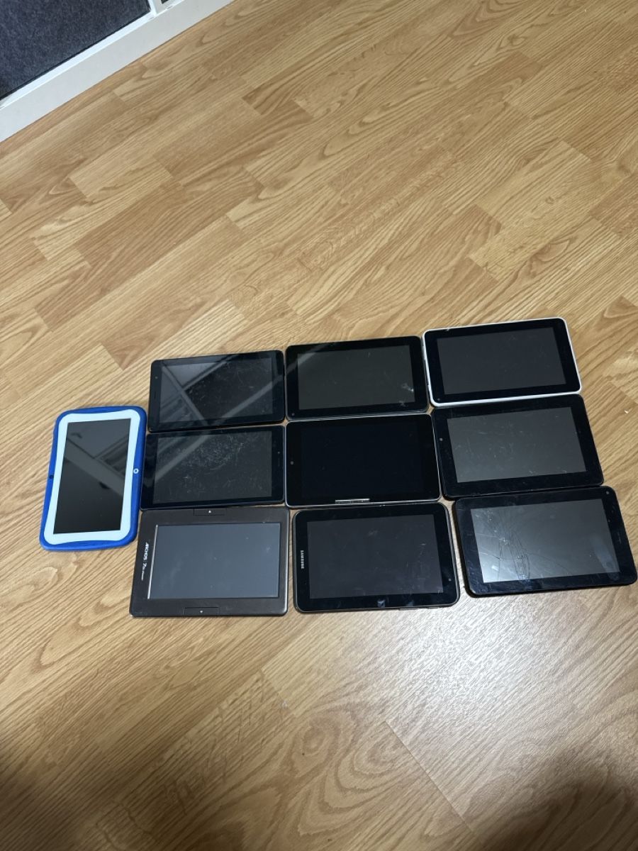 Tablet PC: 10 Tablet Mix different sizes   – Difettoso da Riehen venduto da Top-Quality 6