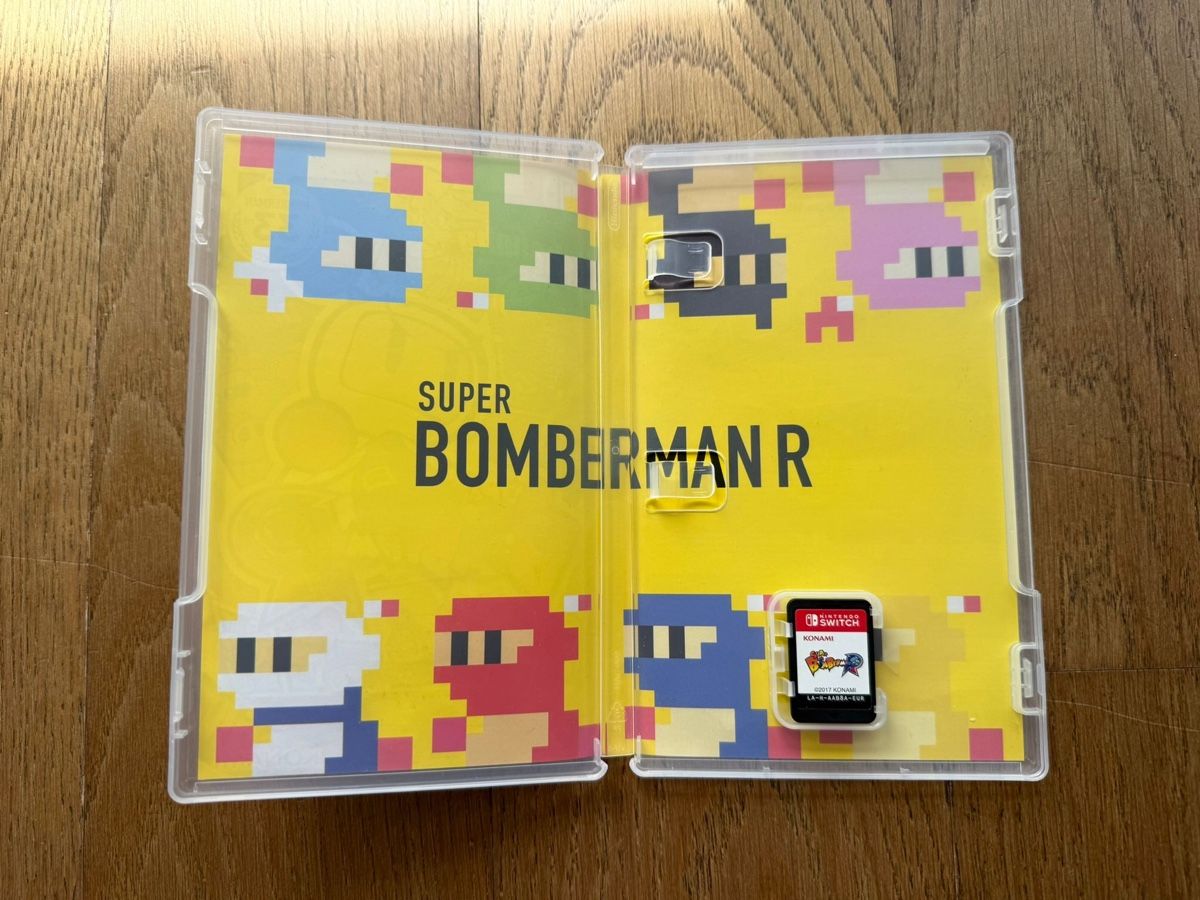 Nintendo Jeux: Super Bomberman / Nintendo Switch – D'occasion à Läufelfingen par Seraphim13 2