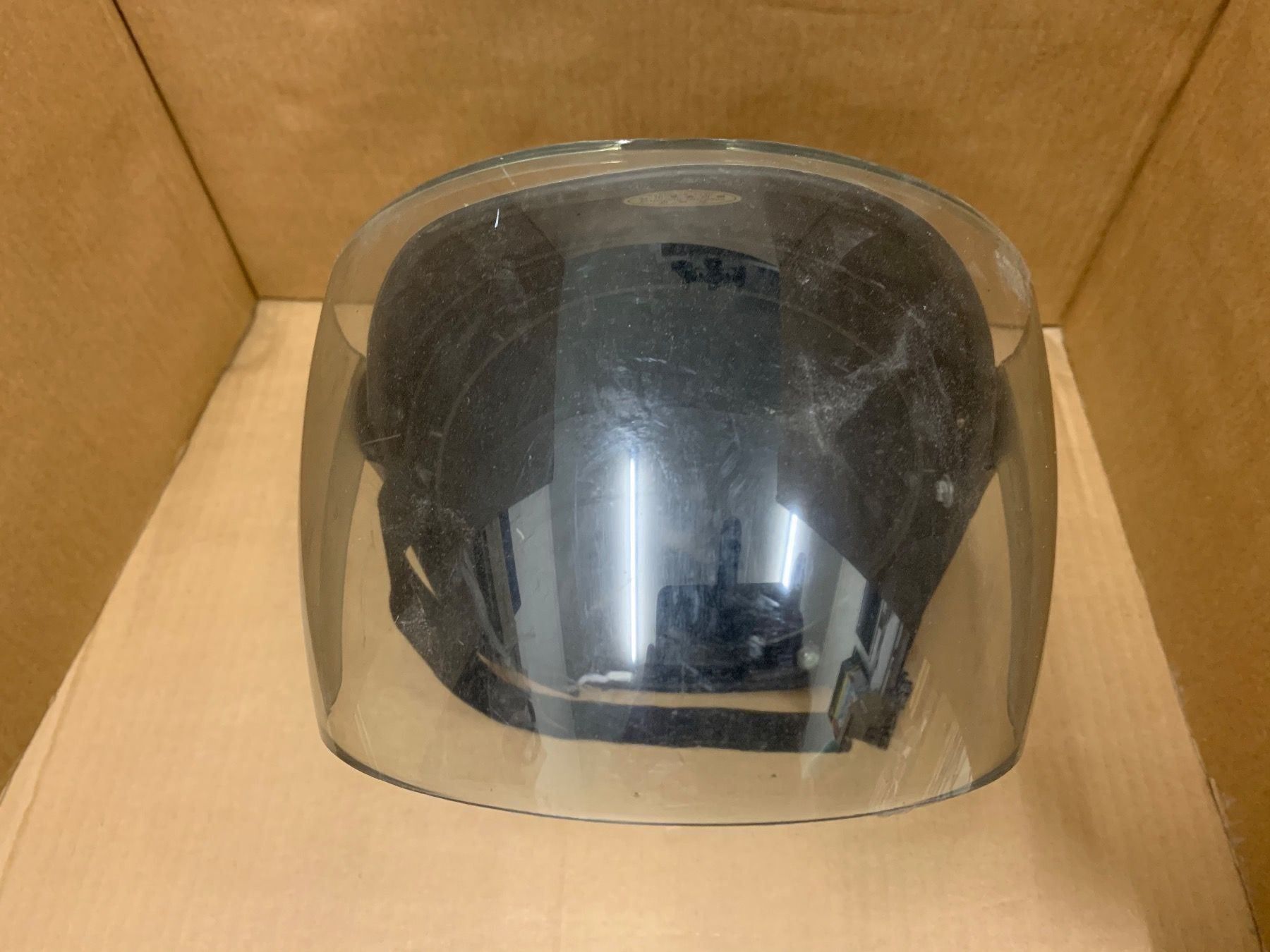 Abiti antichi: Helm schwarz – Usato da Eschlikon TG venduto da 1.- 4