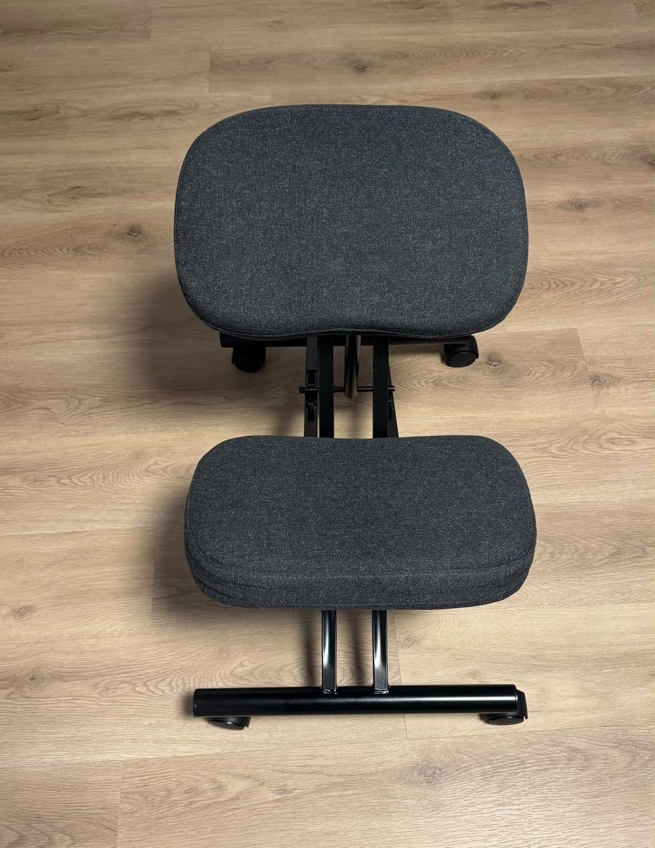 Stühle: Chaise ergonomique, Gunnared noir-gris. – Neu (gemäss Beschreibung) aus Meyrin von inf_q7v6 1
