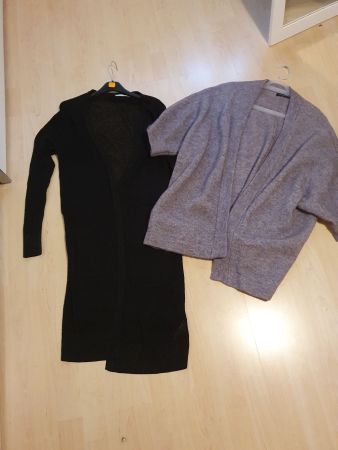 Sale: Cardigan-Duo grau & schwarz, nie getragen (S/34 + M/L)
