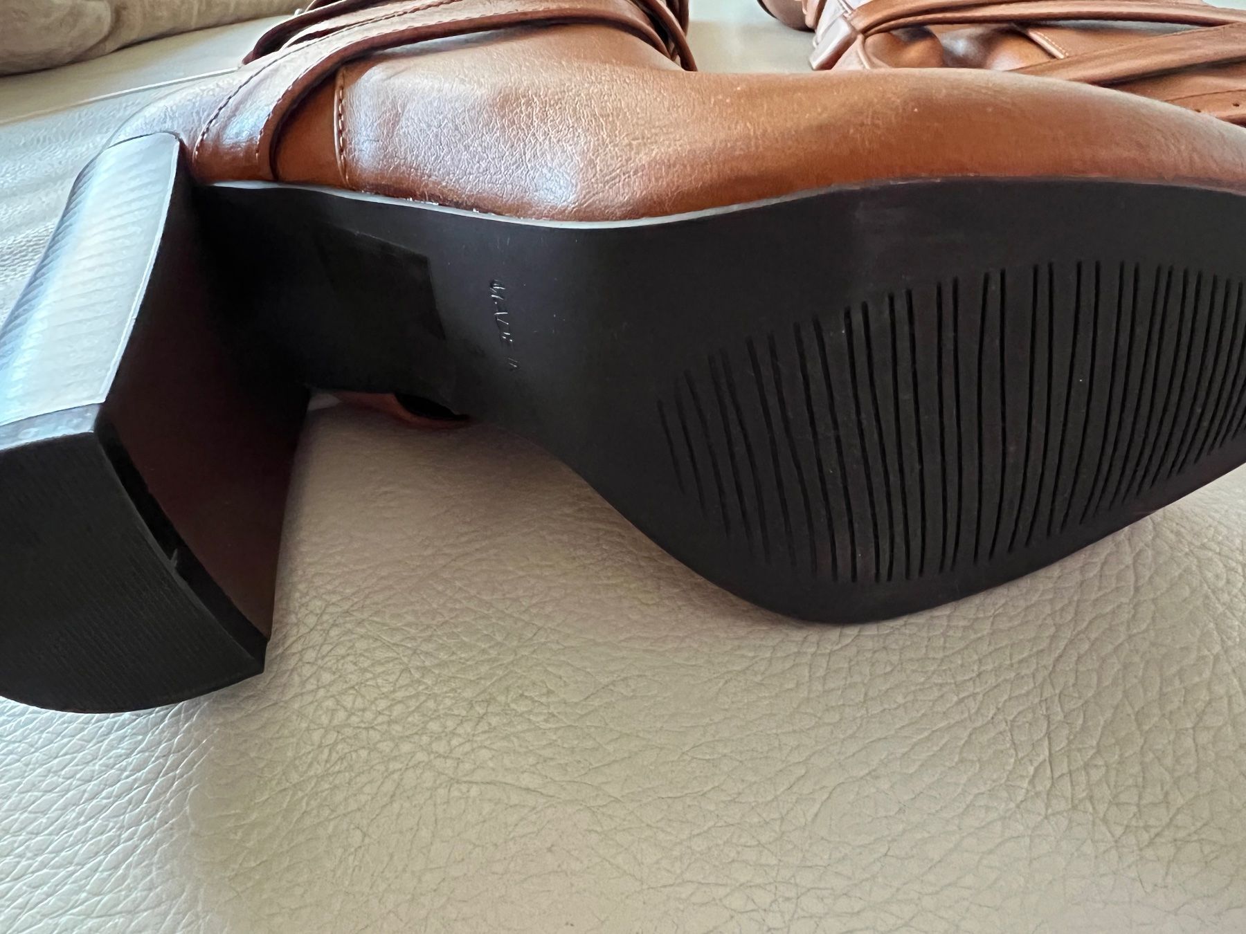 Scarpe da donna: Bottes – Nuovo (secondo la descrizione) da Pully venduto da Kalissa 4