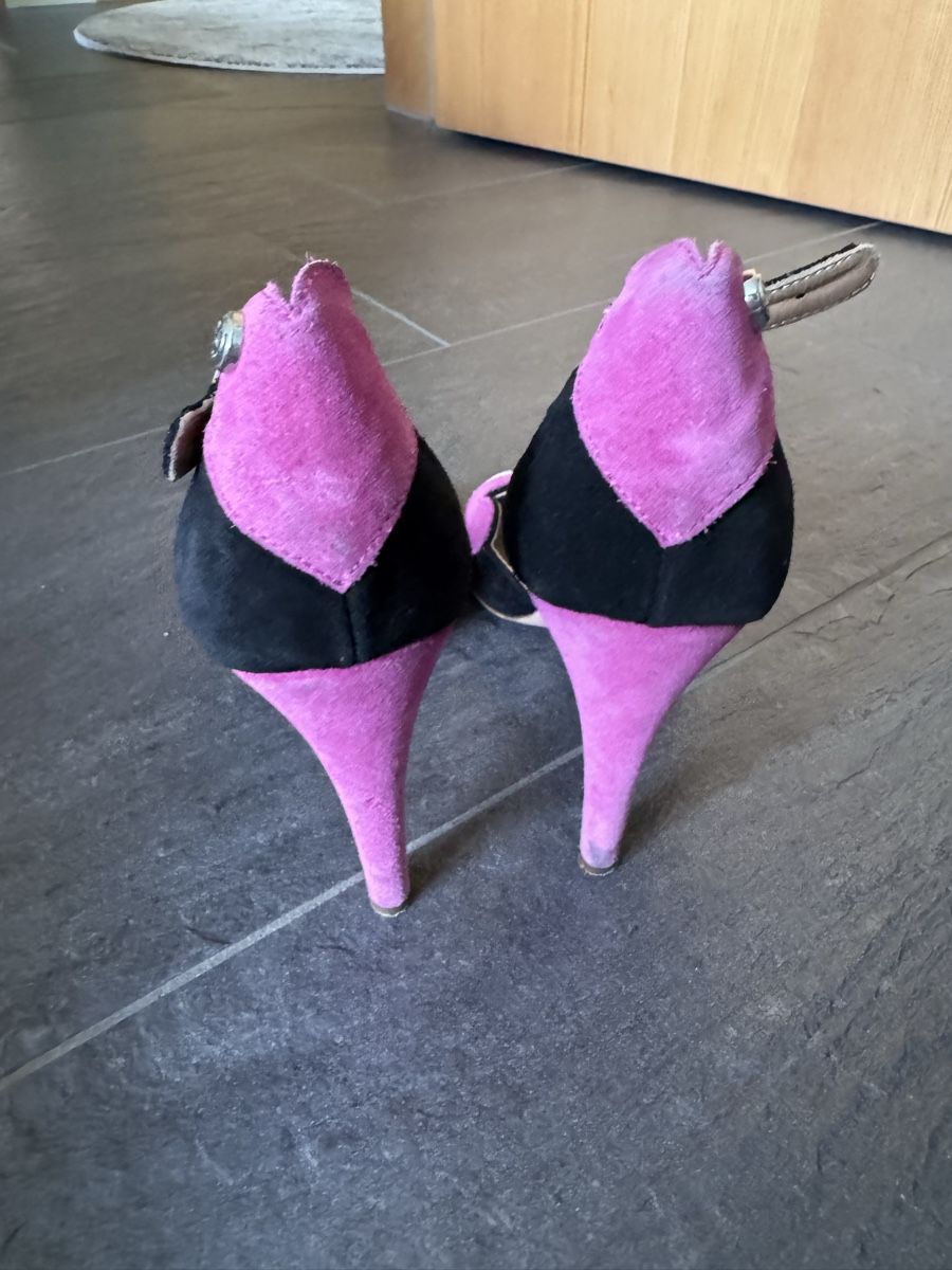 Moschino Chaussures femmes: Scarpe MOSCHINO 39 – D'occasion à Pontresina par dik_cty6 2
