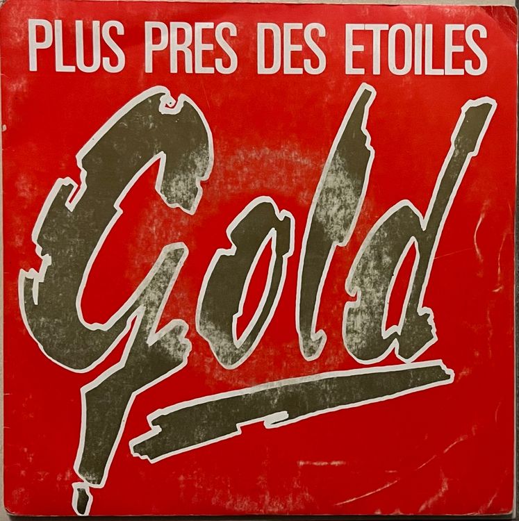 Plus près des étoiles main image 1