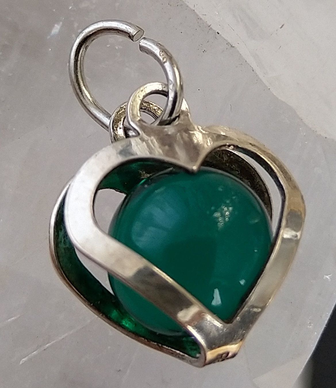 Ciondoli: HERZ ANHÄNGER IN SILBER 835 – Usato da Romanshorn venduto da BoutiqueA 1