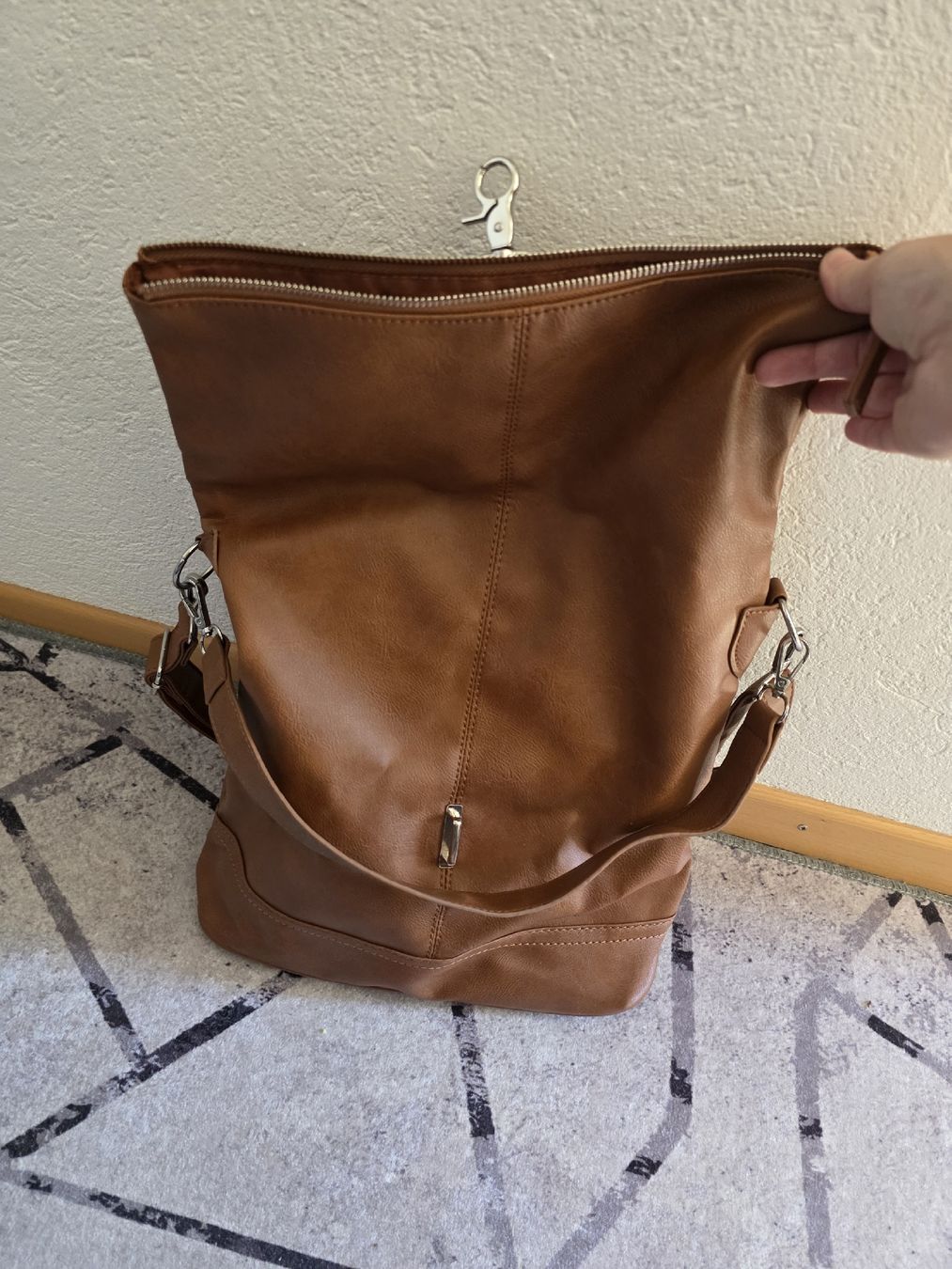 Only Borse da donna: Handtasche Cognac neuwertig – Usato da Adlikon venduto da Tami2019 1