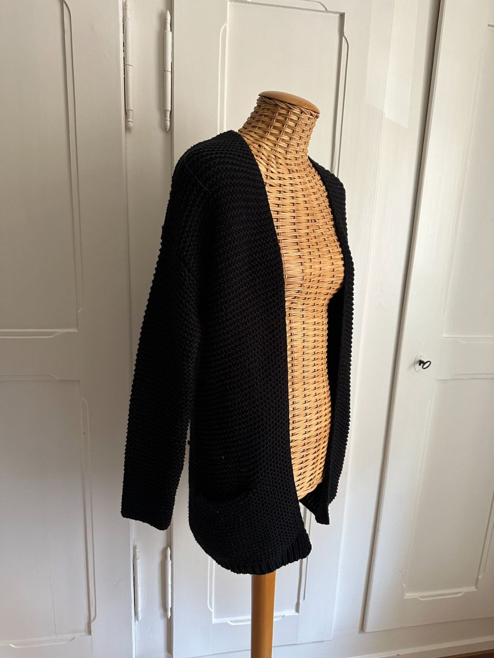 Jacken: PIMKIE - Strickjacke schwarz S – Gebraucht aus Zürich von Diazaio 1