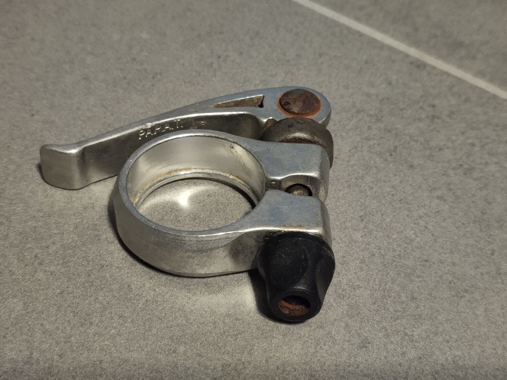 Pezzi di ricambio: collier de tube de selle – Usato da Sion venduto da ant_2n6j 1