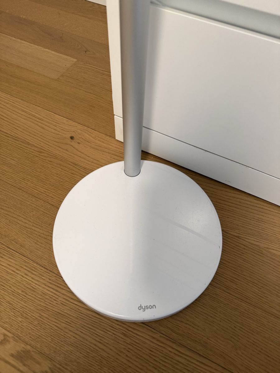 Dyson Staubsauger & Zubehör: Dyson V12 Detect Slim Absolute + Original Stand – Gebraucht aus Egg b. Zürich von morenatvr 7