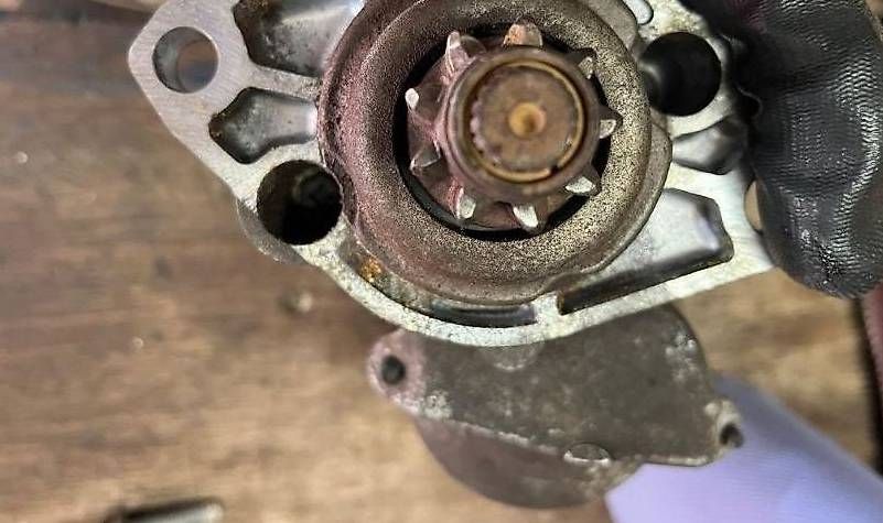 Tutti pezzi di ricambio auto: Démarreur Jaguar s-type 4.2 V8 – Usato da Lausanne venduto da Mablou 2