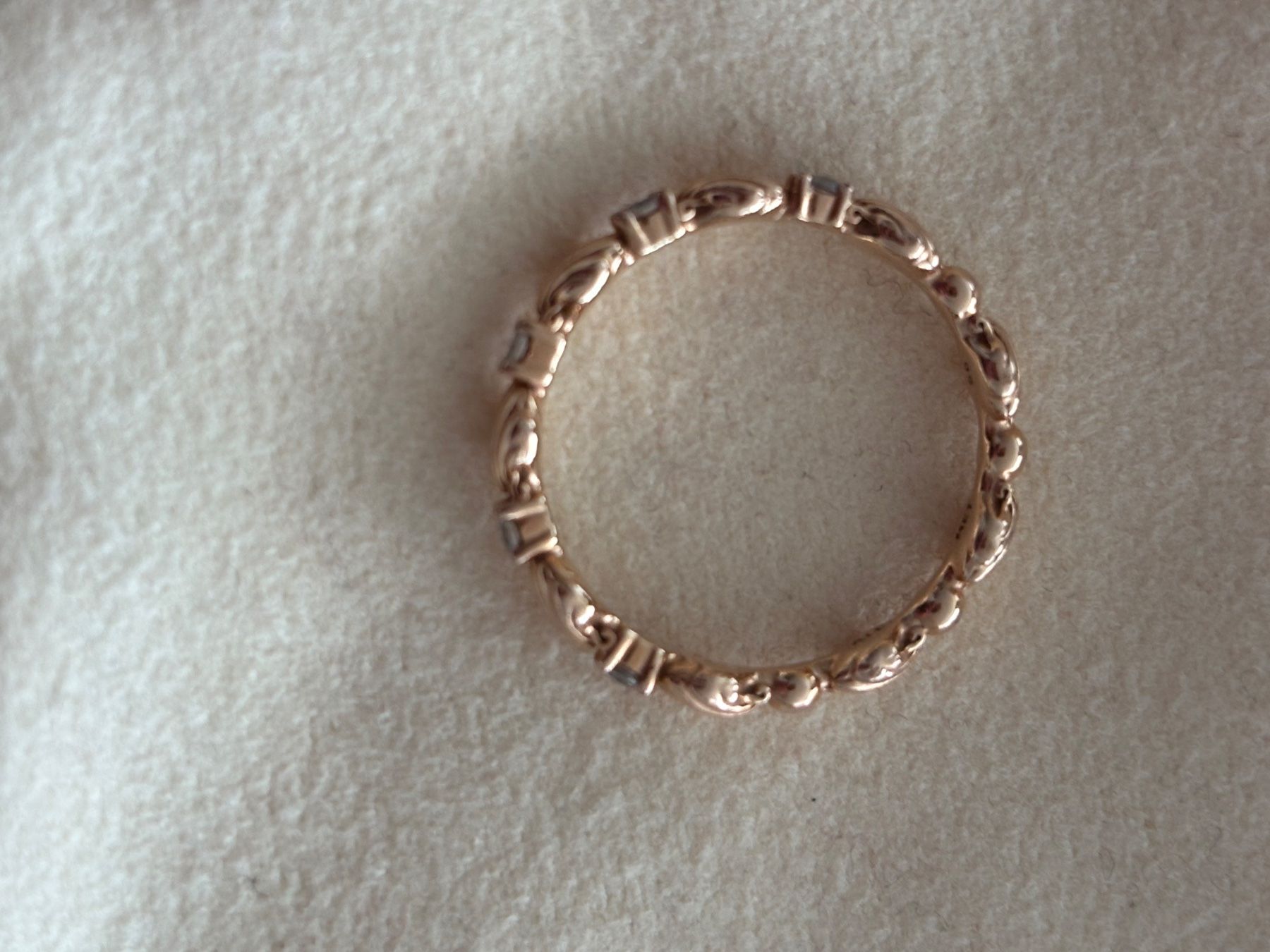 Pandora Anelli: Pandora Original Ring rosevergoldet Muscheln – Usato da Oberwil b. Zug venduto da KleinerFliegenpilz