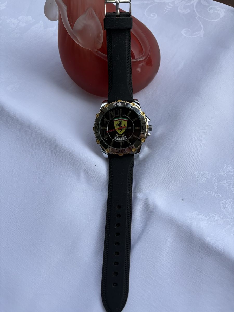 Ferrari Montres: Montre Ferrari – D'occasion à Vevey par carybde