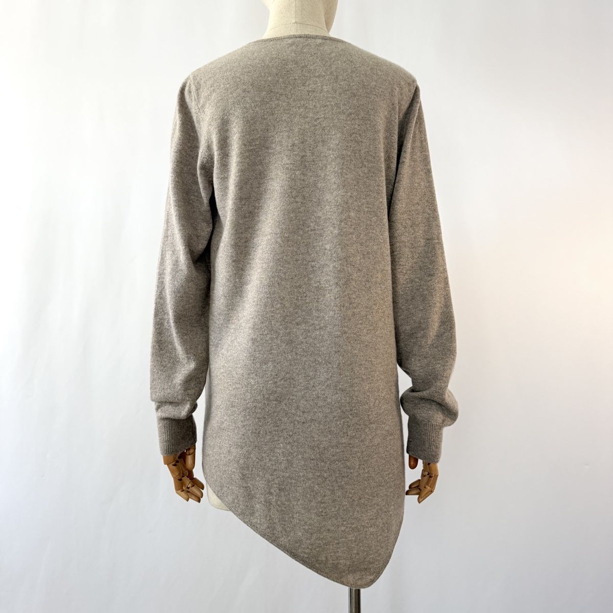 Repeat Pulls & Sweat-shirts: REPEAT Cashmere oversized sweater – Neuf (Voir description) à Emmen par Avviivva_Com2023 4