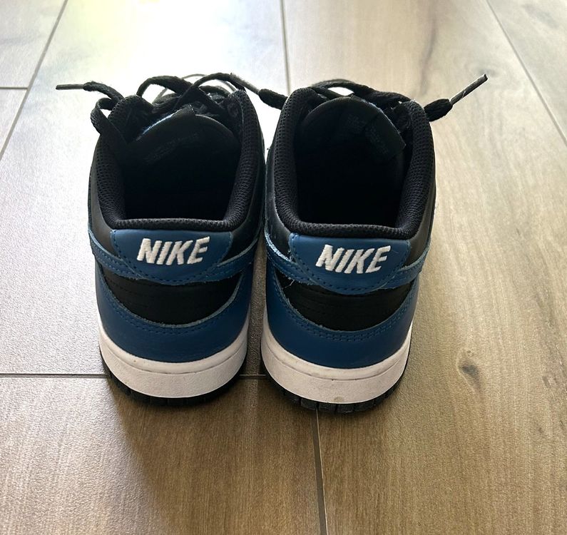 Nike Herrenschuhe: NIKE DUNK Sneaker, blau/schwarz/weiss, Gr. 38,5, neuwertig – Neu (gemäss Beschreibung) aus Laufen von Gwitterchischte 2