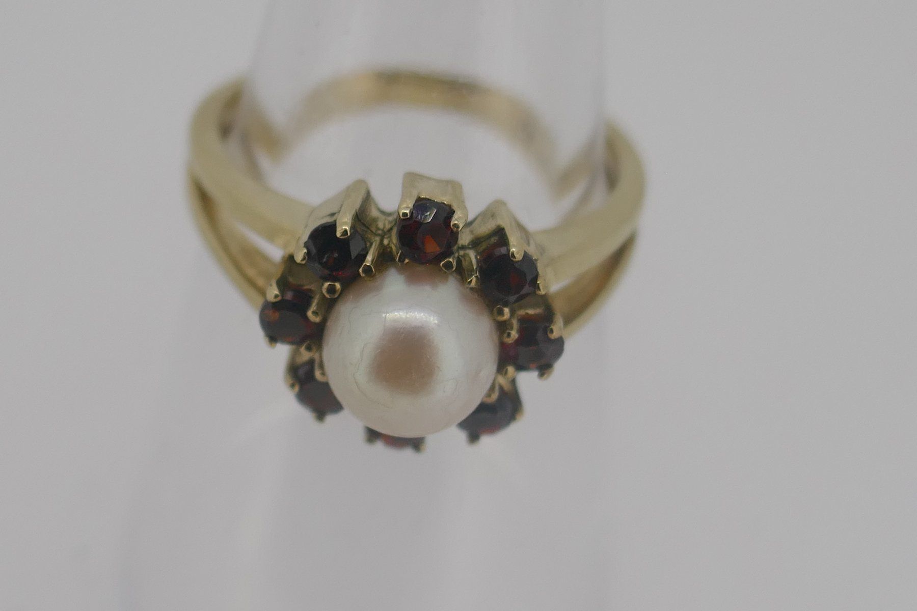 Ringe: Schöner Perlen Ring mit Rubine Ringgr. 56 8 Karat – Gebraucht aus Schaffhausen von swisswatches-andmore 1