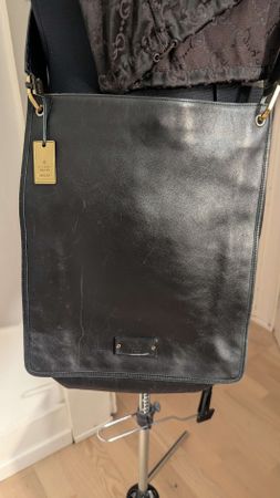 Sacoche Gucci en cuir noir R90657 occasion