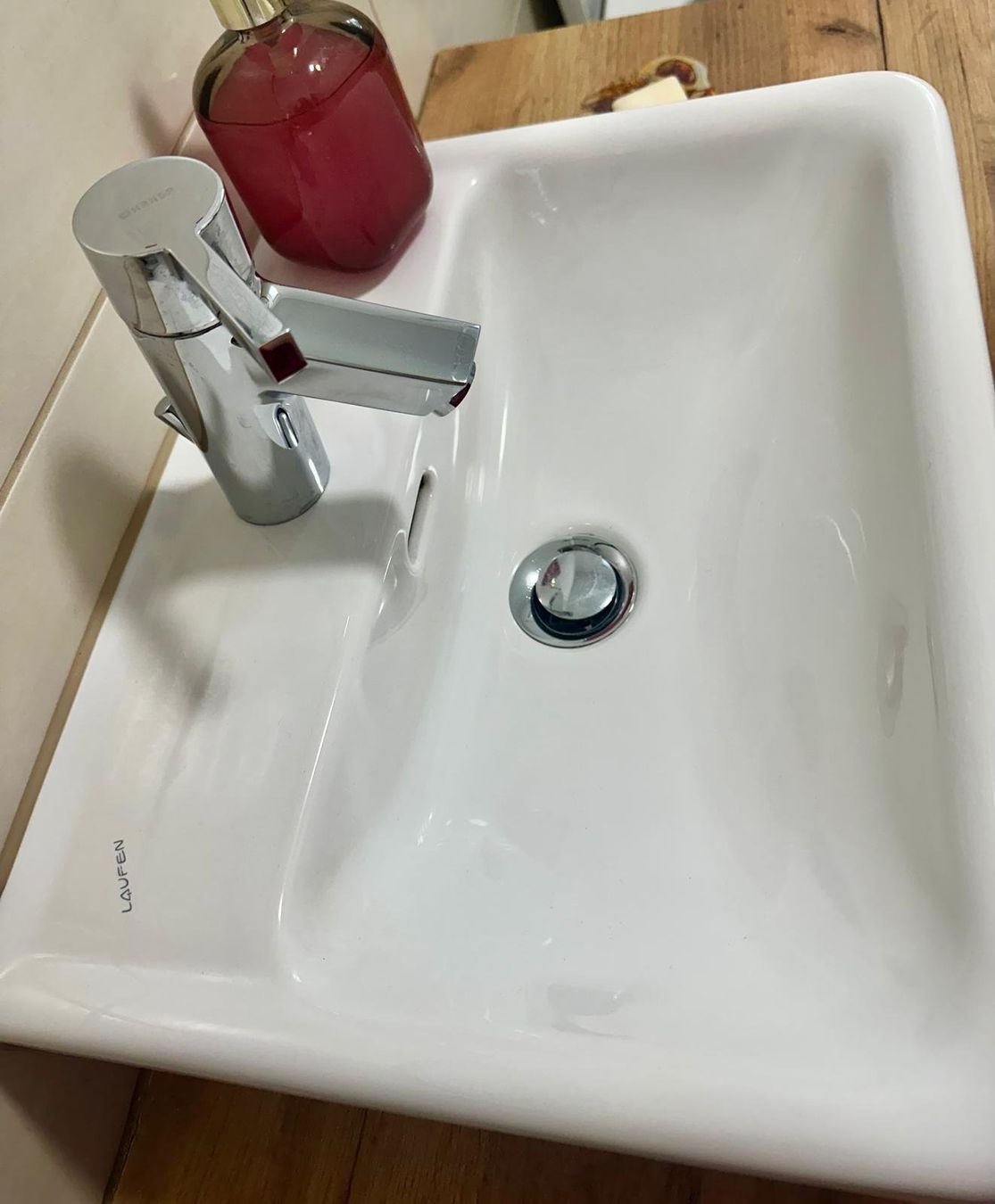 Mobili per bagno: Bade Möbel komplett wie auf Bild – Usato da Oberwil BL venduto da rol_gq8v 2