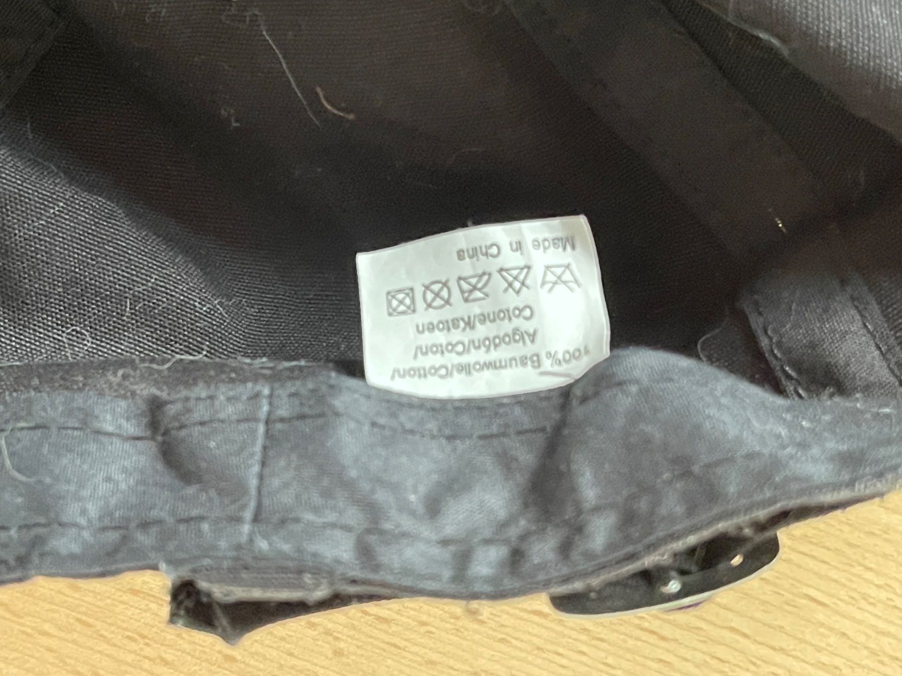 Altro in  Abbigliamento & Accessori: Kappe /NP35CHF Baumwoll Schwarz – Nuovo (secondo la descrizione) da Kölliken venduto da Prscoo 3