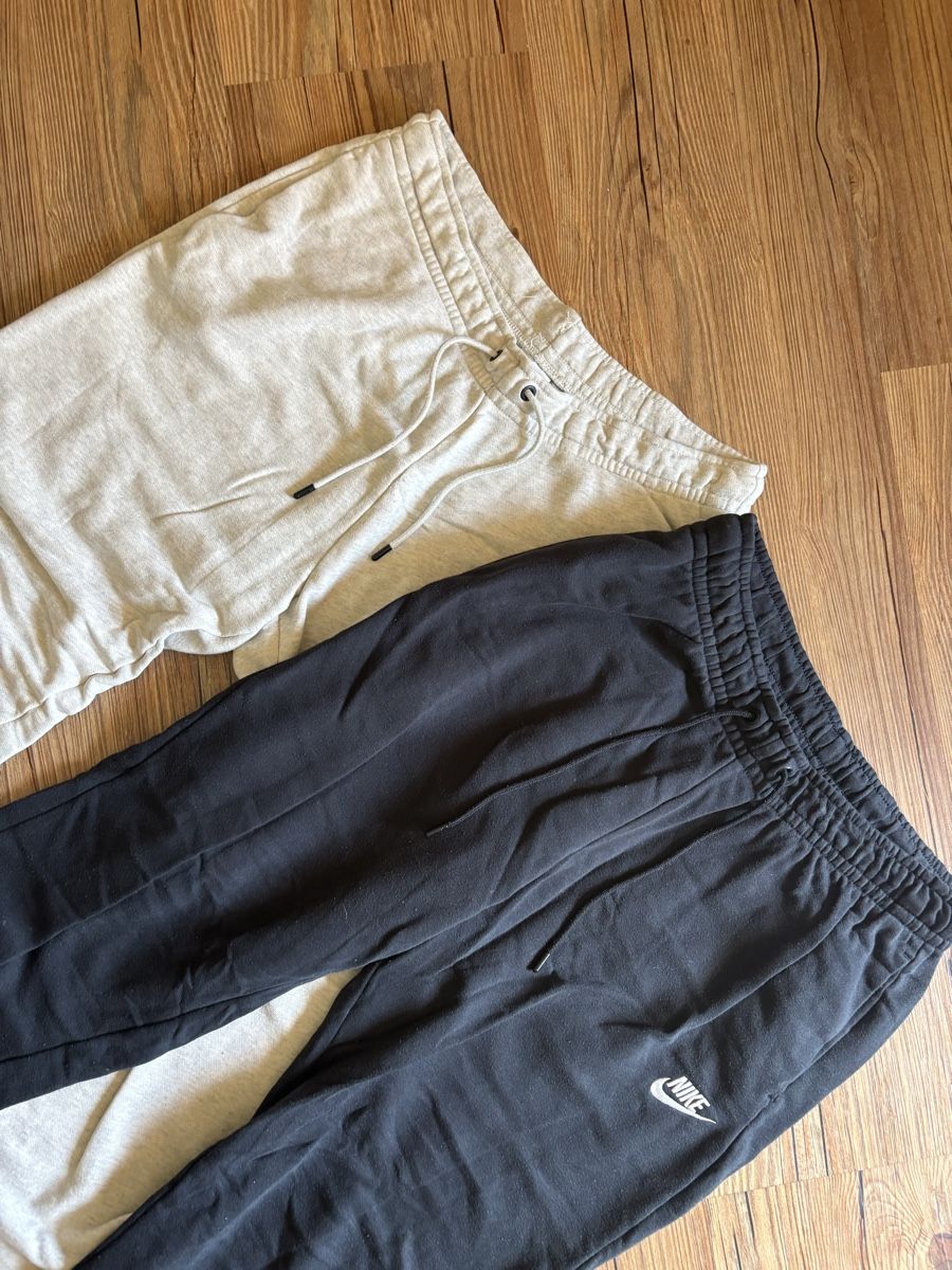 Nike Hosen: Jogginghose Nike Set Gr. M  – Gebraucht aus Grindelwald von Kikaa99 1
