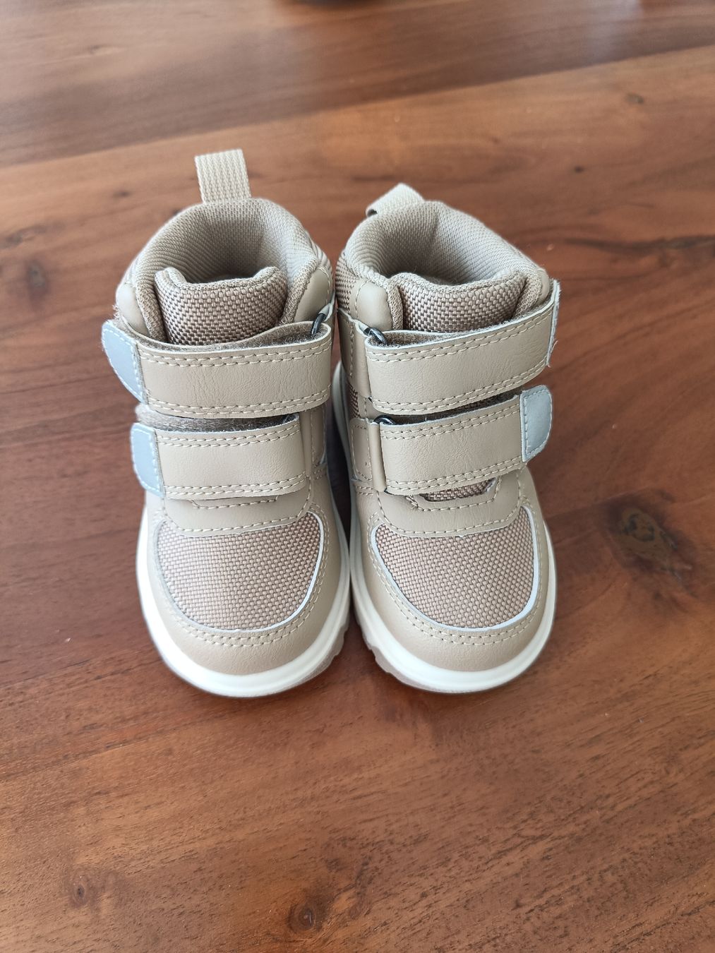 Scarpe da uomo: Schuhe waterproof  – Nuovo (secondo la descrizione) da Laupersdorf venduto da Naelya21 1
