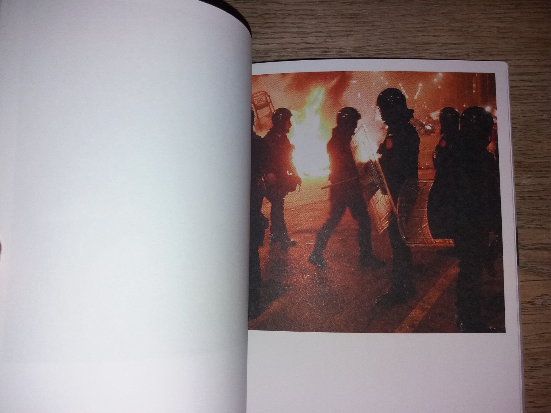 Livres: FOTOBUCH Various Fires sehr selten – D'occasion à Welschenrohr par Regool 3