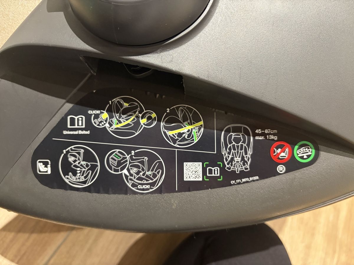 Cybex Auto-Kindersitze: Cybex Babyschale Cloud T i-Size Plus – Gebraucht aus Aegerten von Cosi_59 5