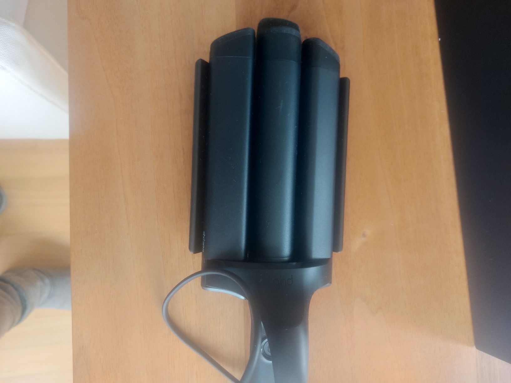 GHD Piastre & Arricciacapelli: ghd wave triple Barrel waver – Nuovo (secondo la descrizione) da Frauenfeld venduto da SusanneBu2021 2