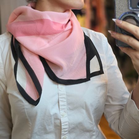 Seidentuch 100% Seide Handrolliert Rosa Schwarz