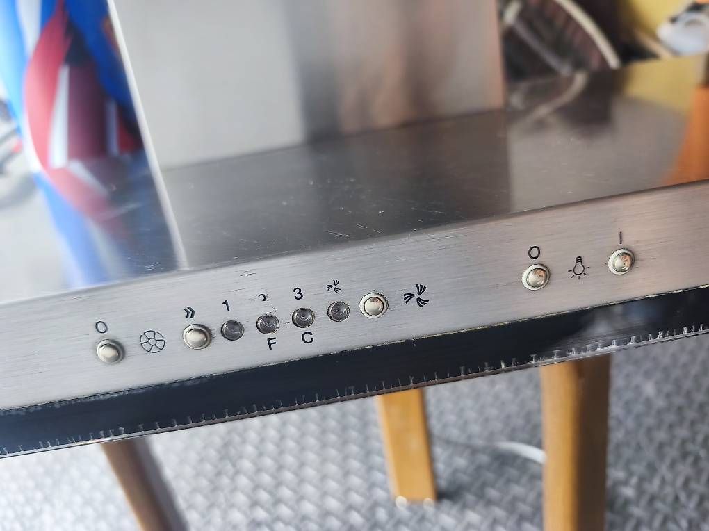 Electrolux Cappe di aspirazione: Hotte aspirante Electrolux 90cm – Usato da Sierre venduto da ana_8jqm 4