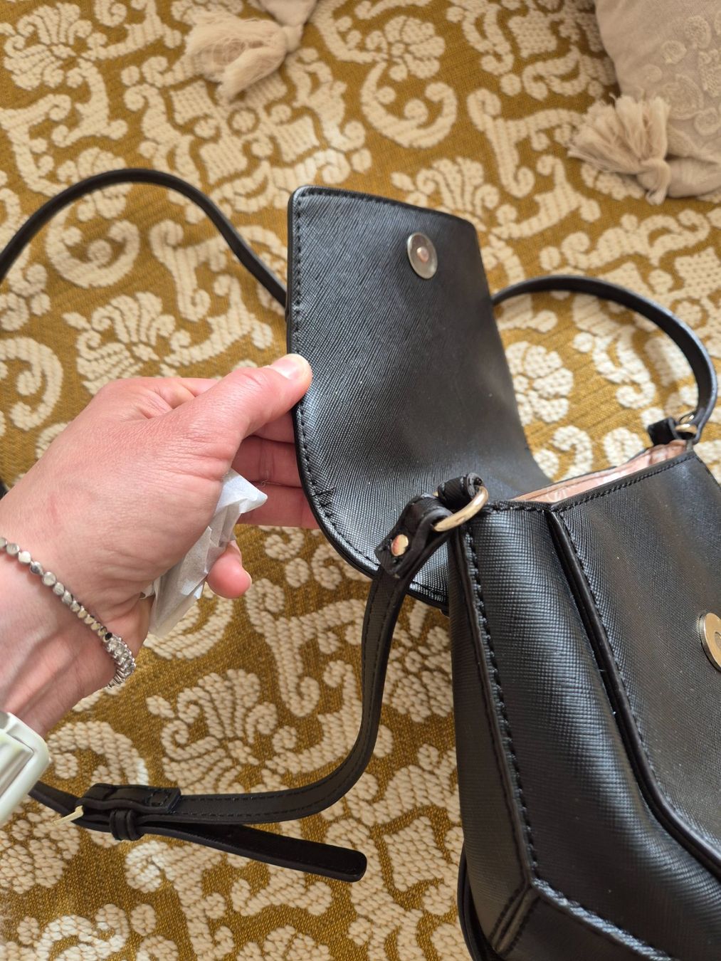 Borse da donna: Tasche Guess – Usato da Leissigen venduto da ali_k9v8 3